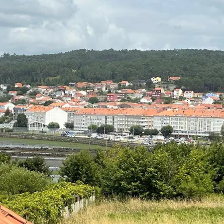 Casa Candela * A Igrexa